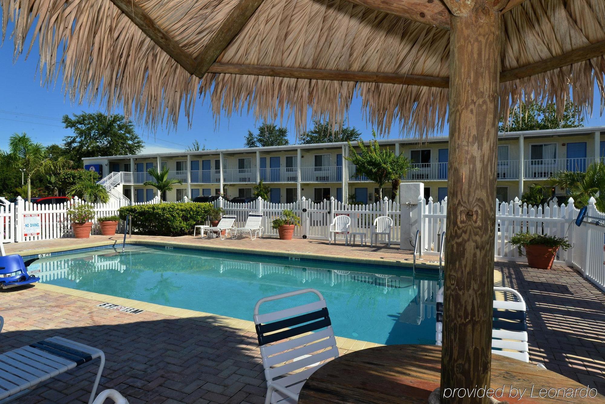Americas Best Value Inn Bradenton-Sarasota Экстерьер фото