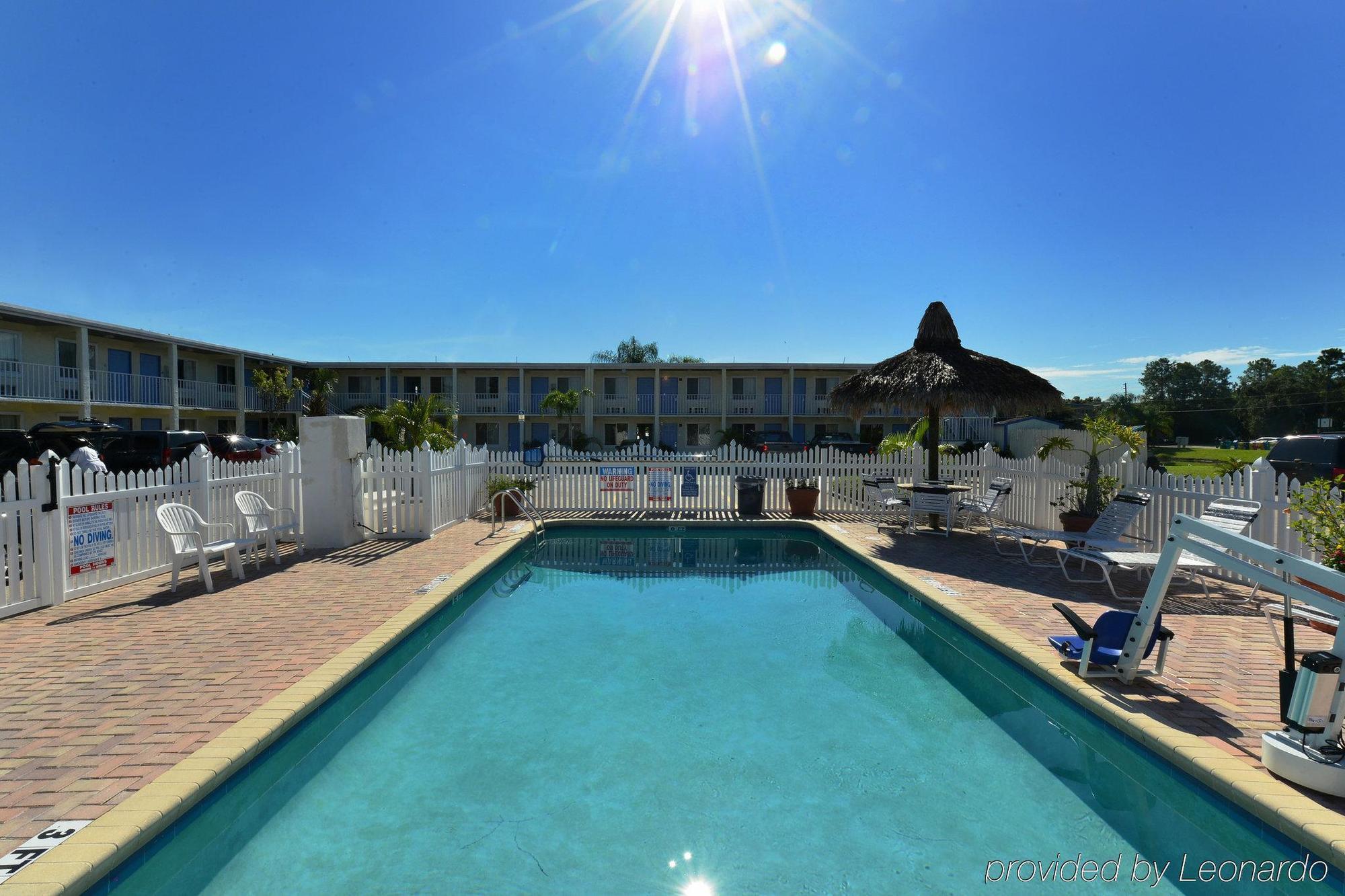 Americas Best Value Inn Bradenton-Sarasota Экстерьер фото