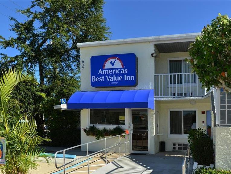 Americas Best Value Inn Bradenton-Sarasota Экстерьер фото