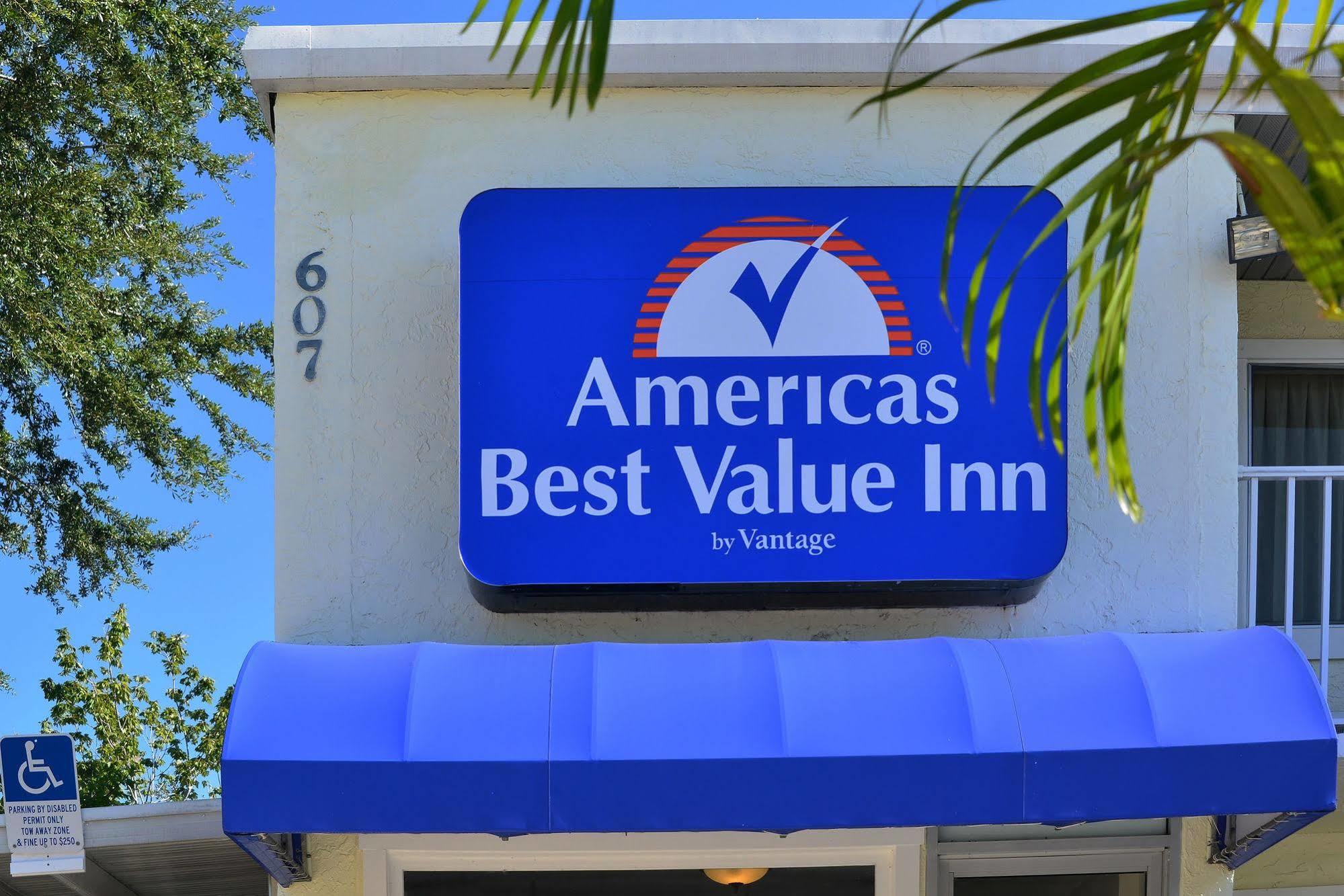 Americas Best Value Inn Bradenton-Sarasota Экстерьер фото