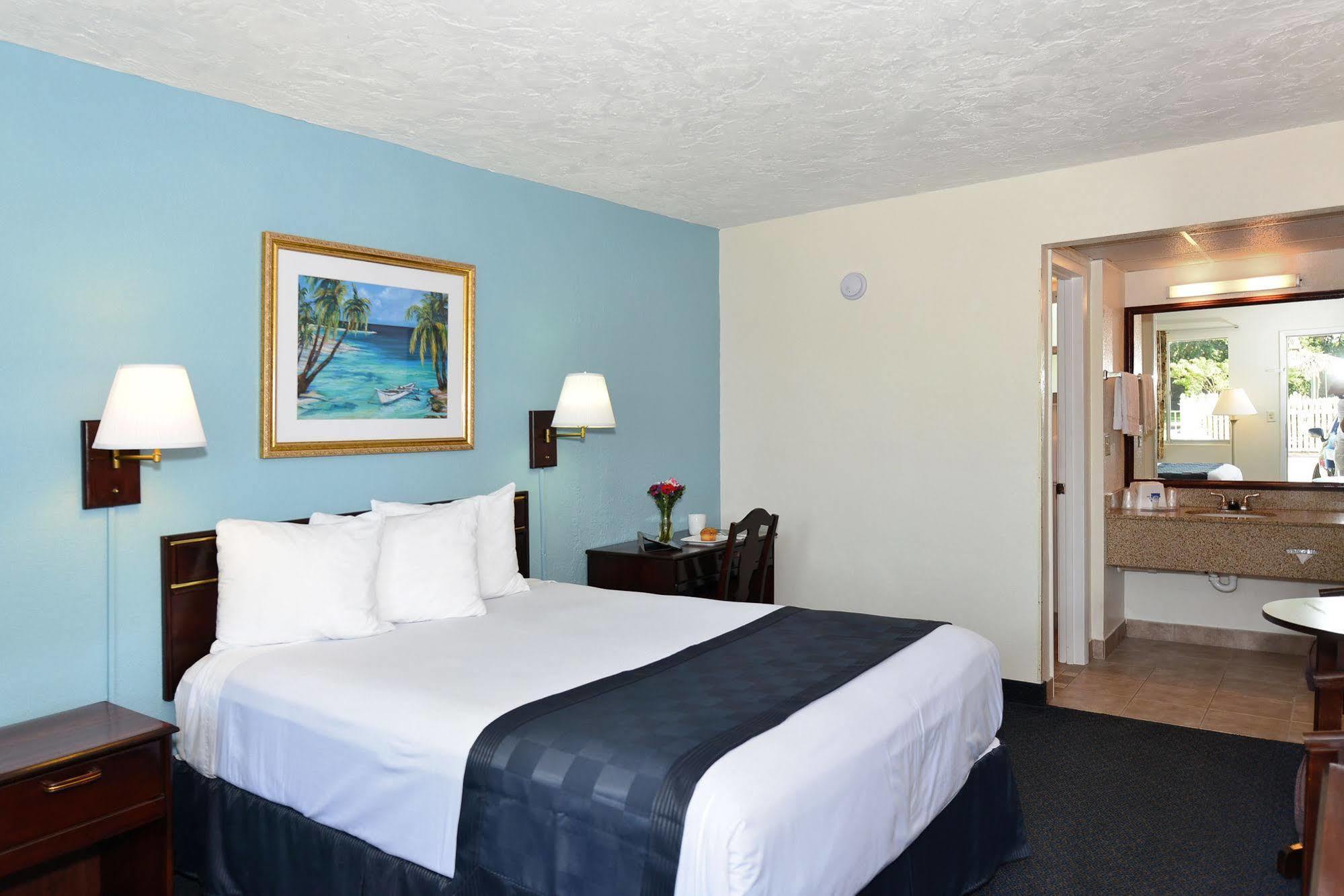 Americas Best Value Inn Bradenton-Sarasota Экстерьер фото